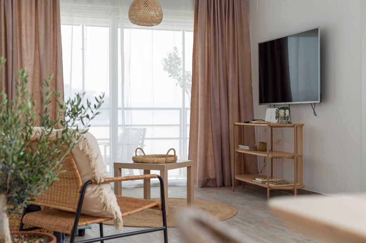 Sun And Sea Deluxe Apartments سبليت المظهر الخارجي الصورة